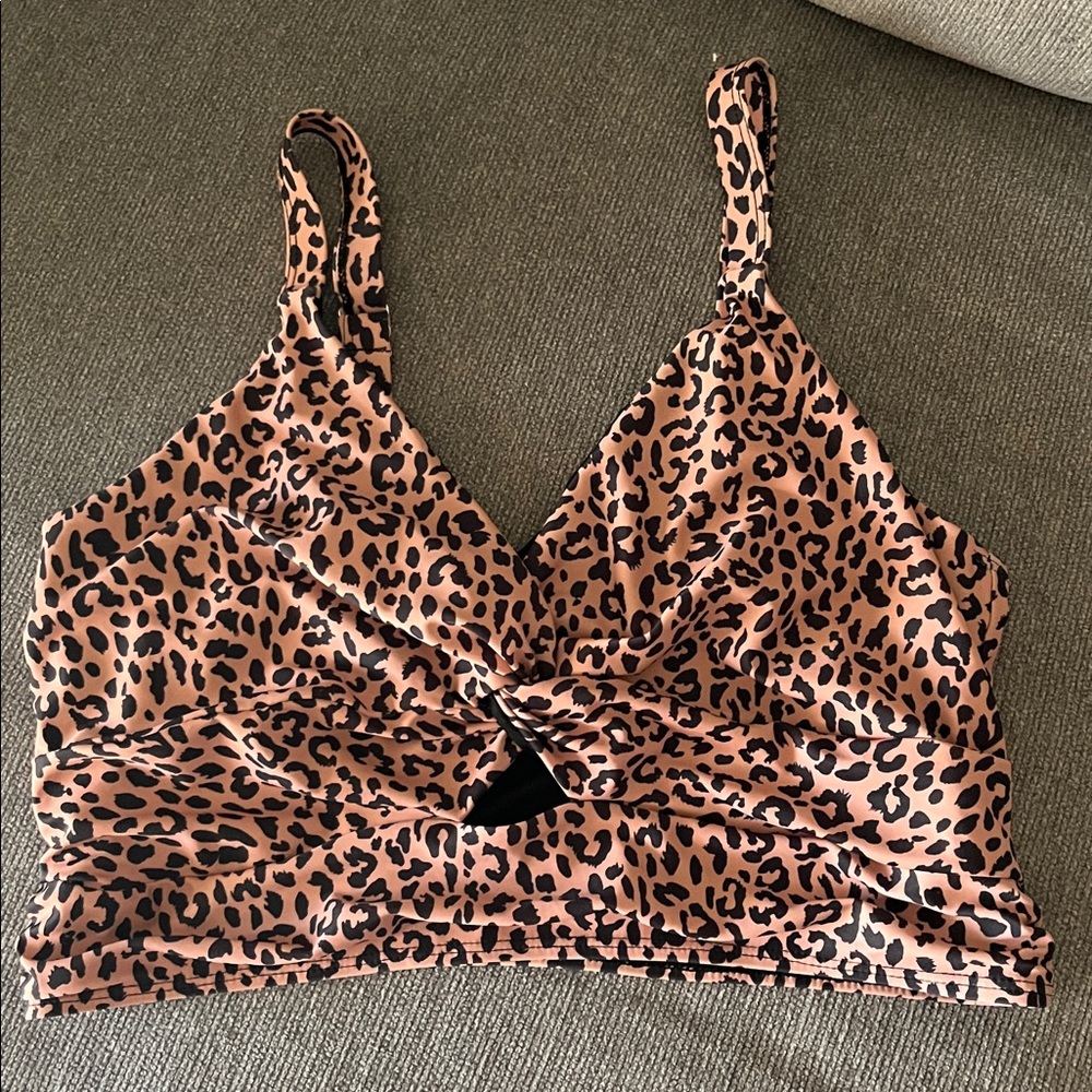 Leopard Print Twist Front Crop Bikini Top